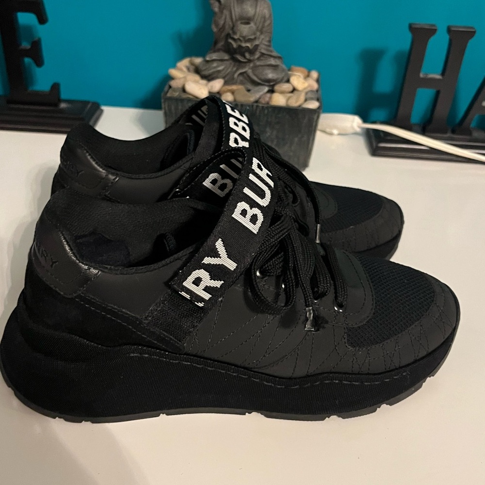 Burberry Women's Black Lace-Up Sneakers